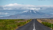 Hekla-Vulkan (Zentralvulkan einer 40 km langen Vulkanspalte im Süden Islands)